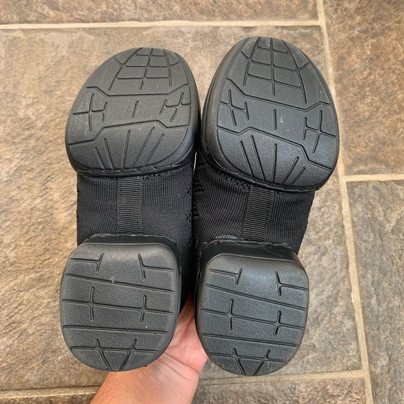 Girl’s Revolution Hip Hop Sneakers 🪩 - Picture 3 of 5